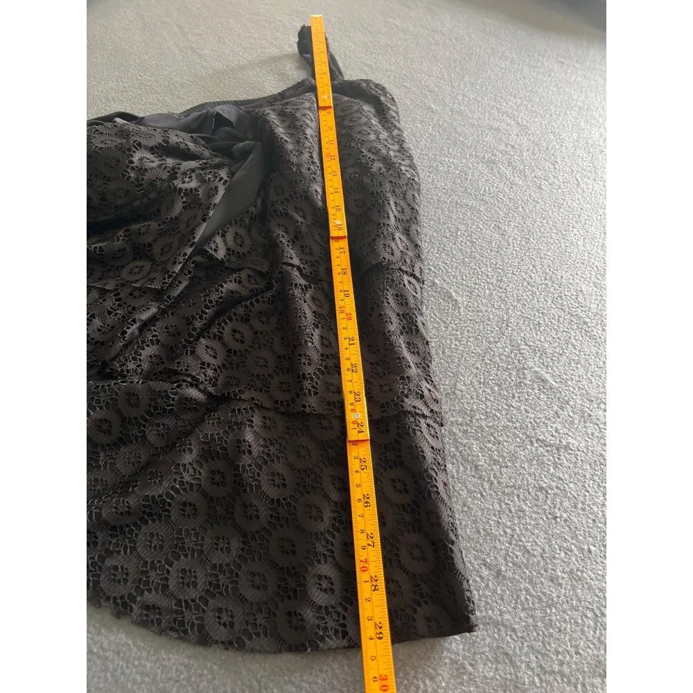 Avenue Black Lace Plus Size Swim Top 28W Tankini Wide Straps‎ Molded Cups